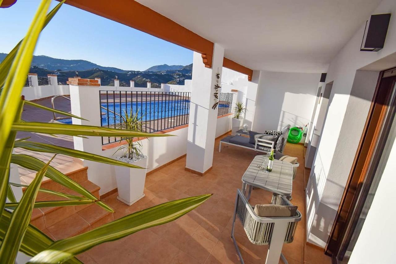 Casita Frigiliana - Stunning New Apartment With Views With Private Parking Space Exteriér fotografie
