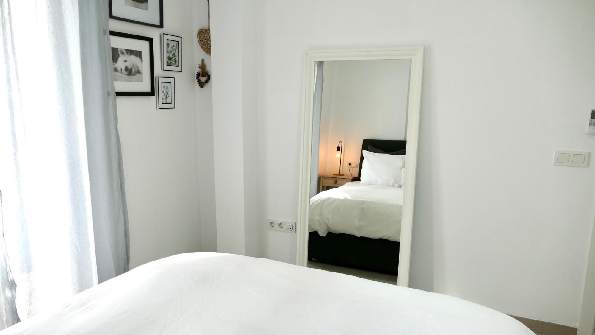 Casita Frigiliana - Stunning New Apartment With Views With Private Parking Space Exteriér fotografie